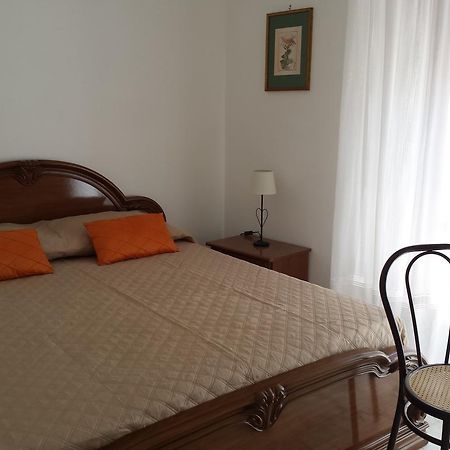 La Via Del Mare - Acireale Centro Storico Apartment ภายนอก รูปภาพ