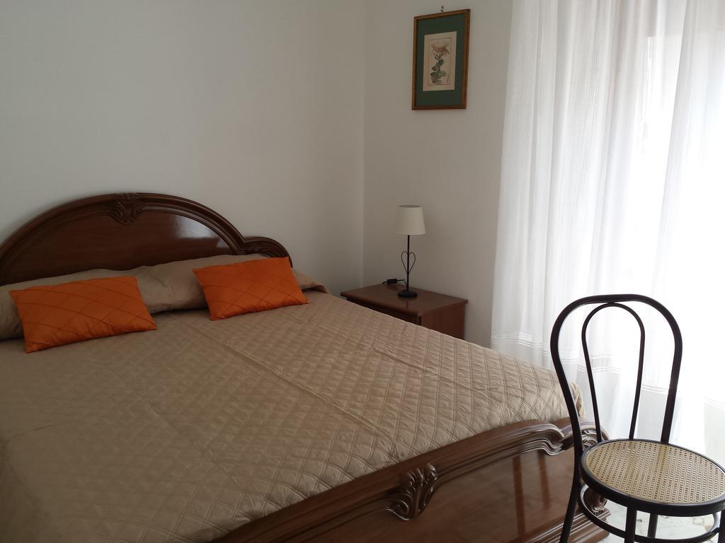 La Via Del Mare - Acireale Centro Storico Apartment ภายนอก รูปภาพ